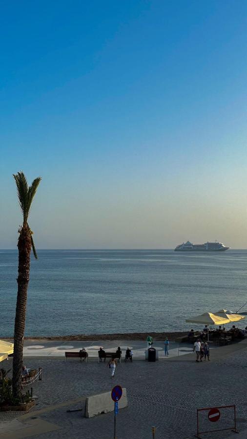 Sea La Vie #2 - Luxury Seaview Apartment Paphos Luaran gambar